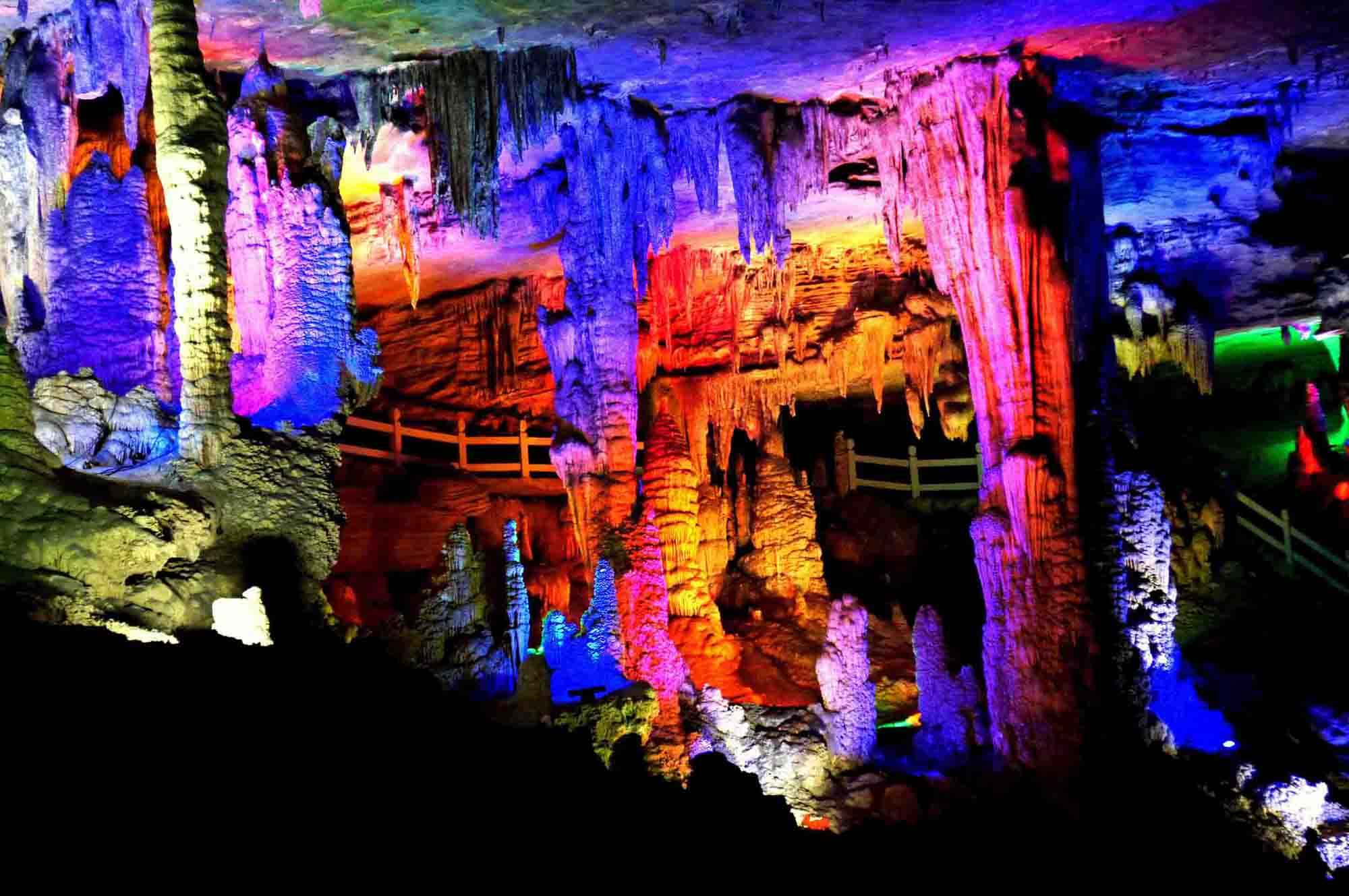 九龙洞自然风景区