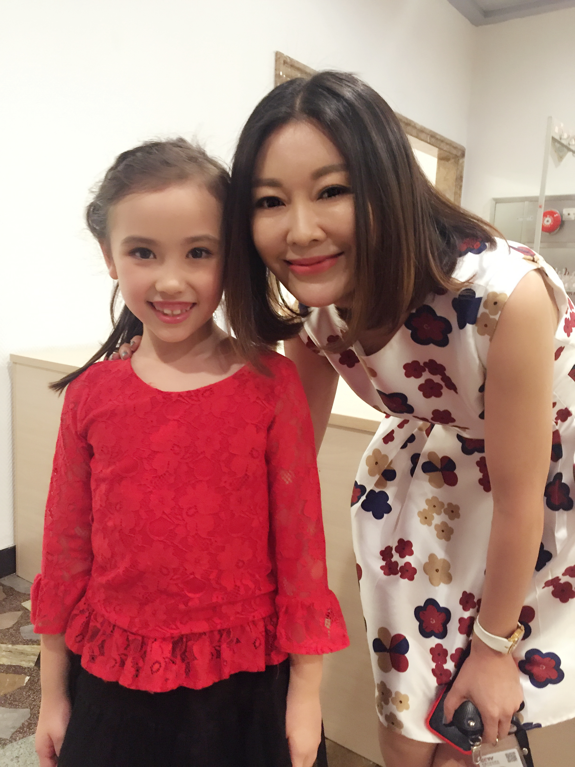  p>宋梓欣,中美混血女孩,2010年1月26日出生于广东中山.