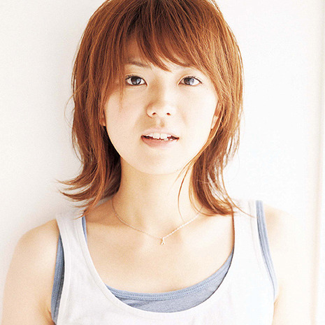  p>熊木杏里(anri kumaki),1982年1月27日出生于日本长野县千曲市.