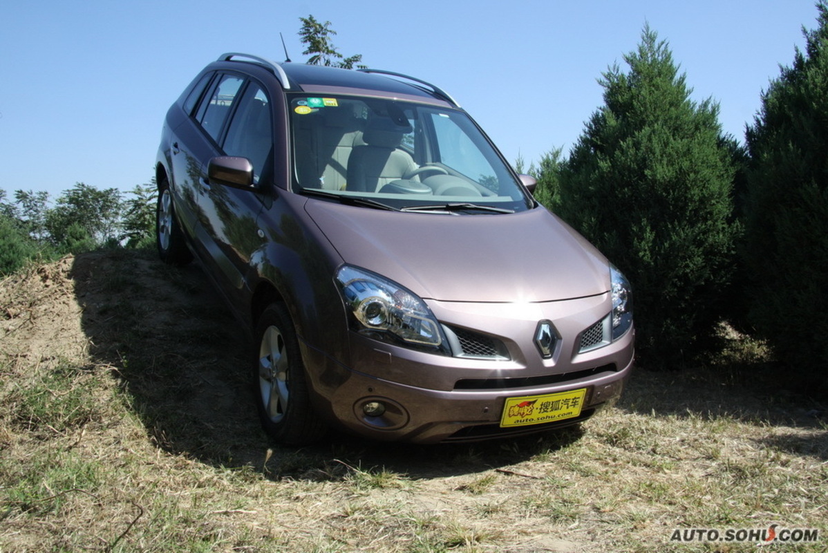  p>科雷傲是06年巴黎车展亮相的koleos概念车的量产车型,它的发动机及