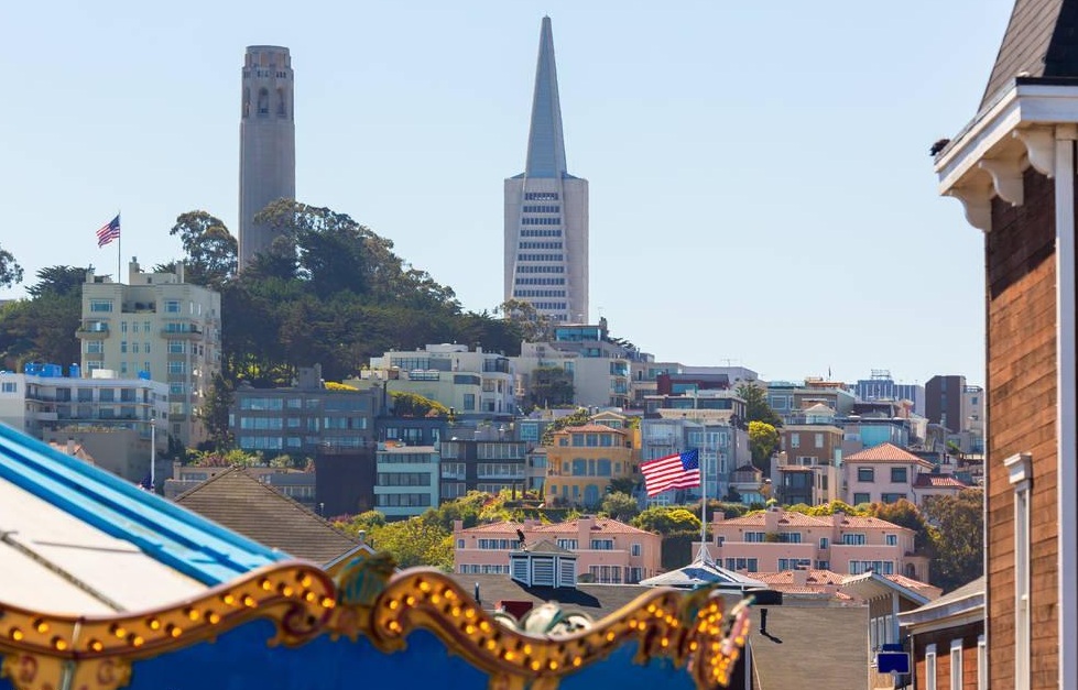  p>旧金山终极塔楼是美籍华裔 a target="_blank" href="/item/建筑师