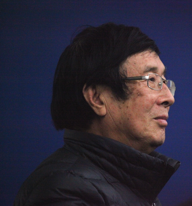  p>李少白是一位摄影家,坚持从 a target="_blank" href="/item/人本