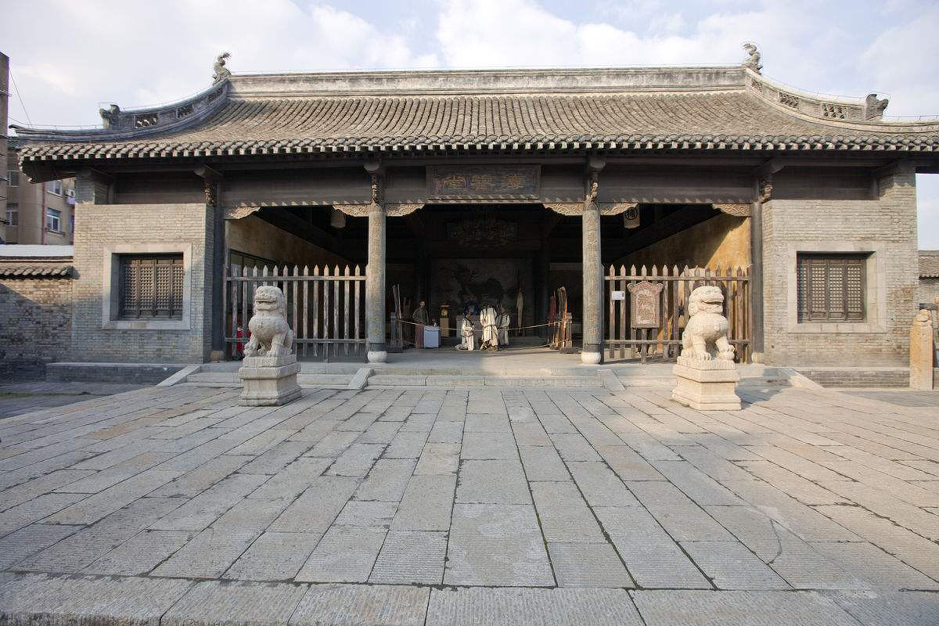  p data-id="gnzltkb6a9">淮安府署,是现存的古代府级官衙建筑,位于