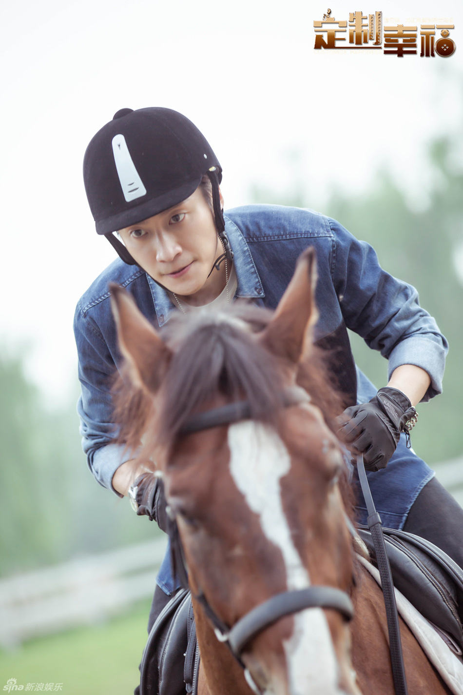  p>乔任梁 i>(1987年10月15日-2016年9月16日) /i>,出生于上海市,中国