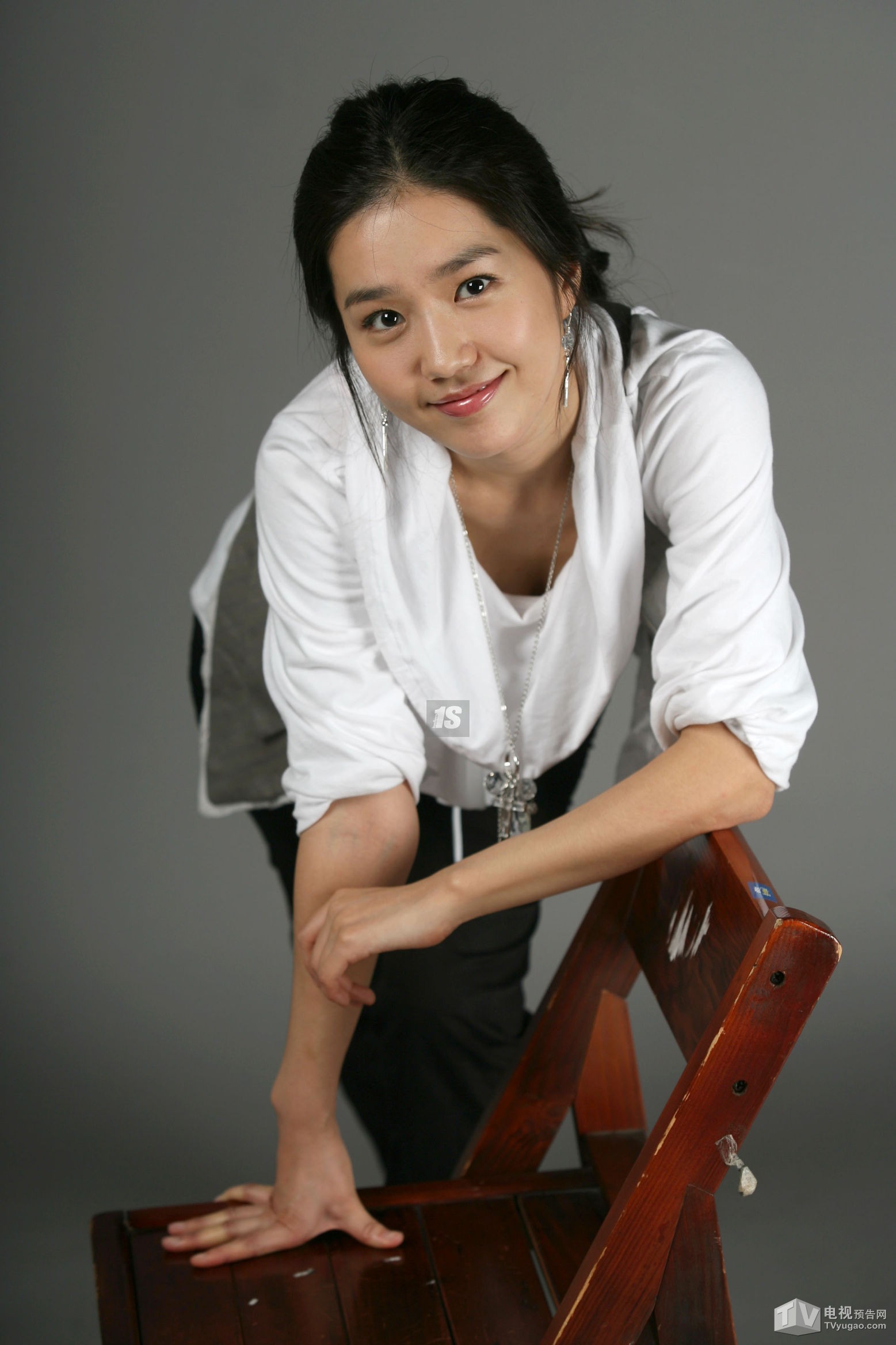  p>《心爱的人》是由李东松,李真作词,戴一晨,李东松作曲,李真演唱的