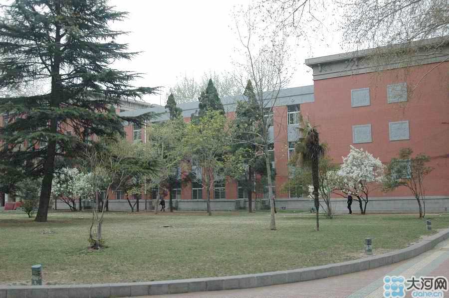  p data-id="go0m5l1lp2">郑大工学院社区位于河南省郑州市金水区文化