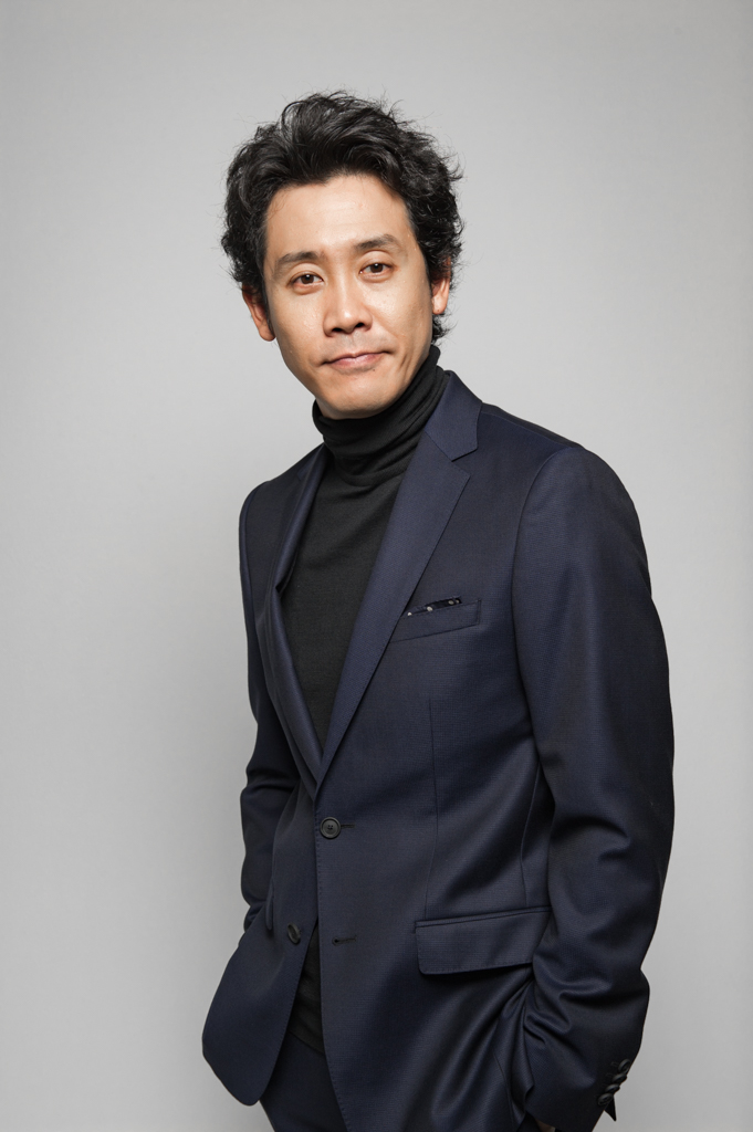 男,1973年4月3日出生于北海道江别市,日本男演员,声优,主持人
