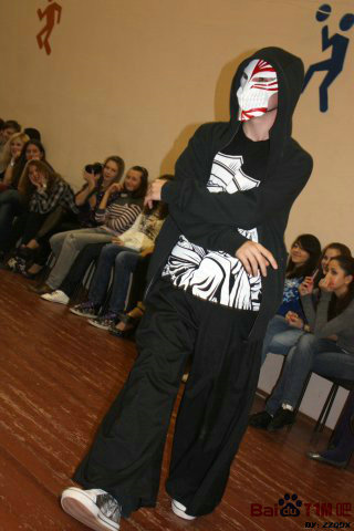 戴着面具跳舞 全网资源