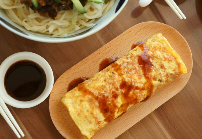  p data-id="gn7fnecpn3">深夜食堂-甜厚蛋烧是一道菜品,主料是鸡蛋