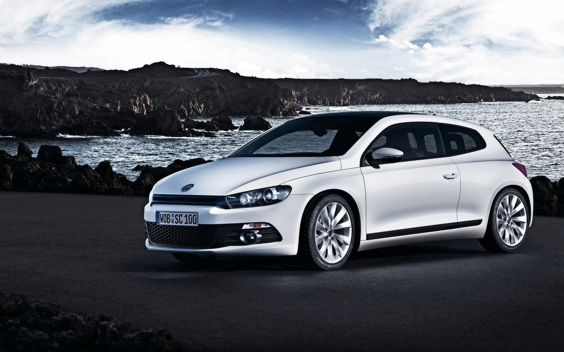  p>大众汽车(德语:volkswagen)是一家总部位于德国沃尔夫斯堡的 a