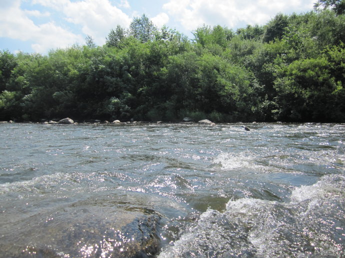  p data-id="gnyuiuge3l">巴兰河漂流位于黑龙江省哈尔滨市依兰县 a