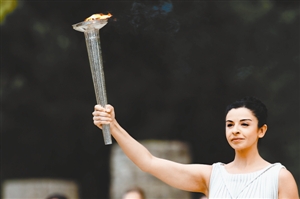 伊诺·梅尼佳奇