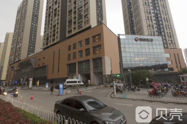  p>奥山世纪城cc尚品位于武汉市青山青山,由 a target="_blank" href=