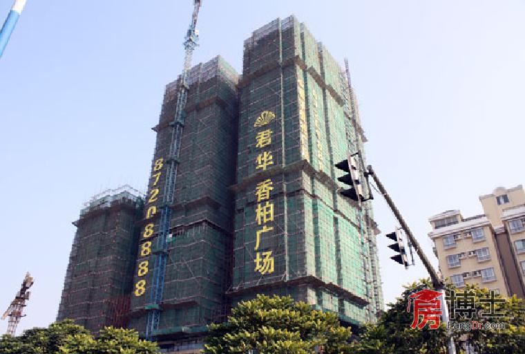 君华香柏广场位处广州中轴线上,其所在的广州大道北板块坐拥白云山与