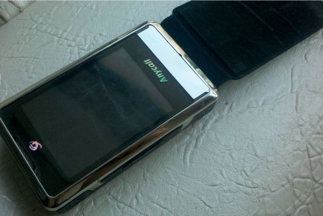  p>三星w629伯爵是2007年10月上市的一款商务手机. /p>