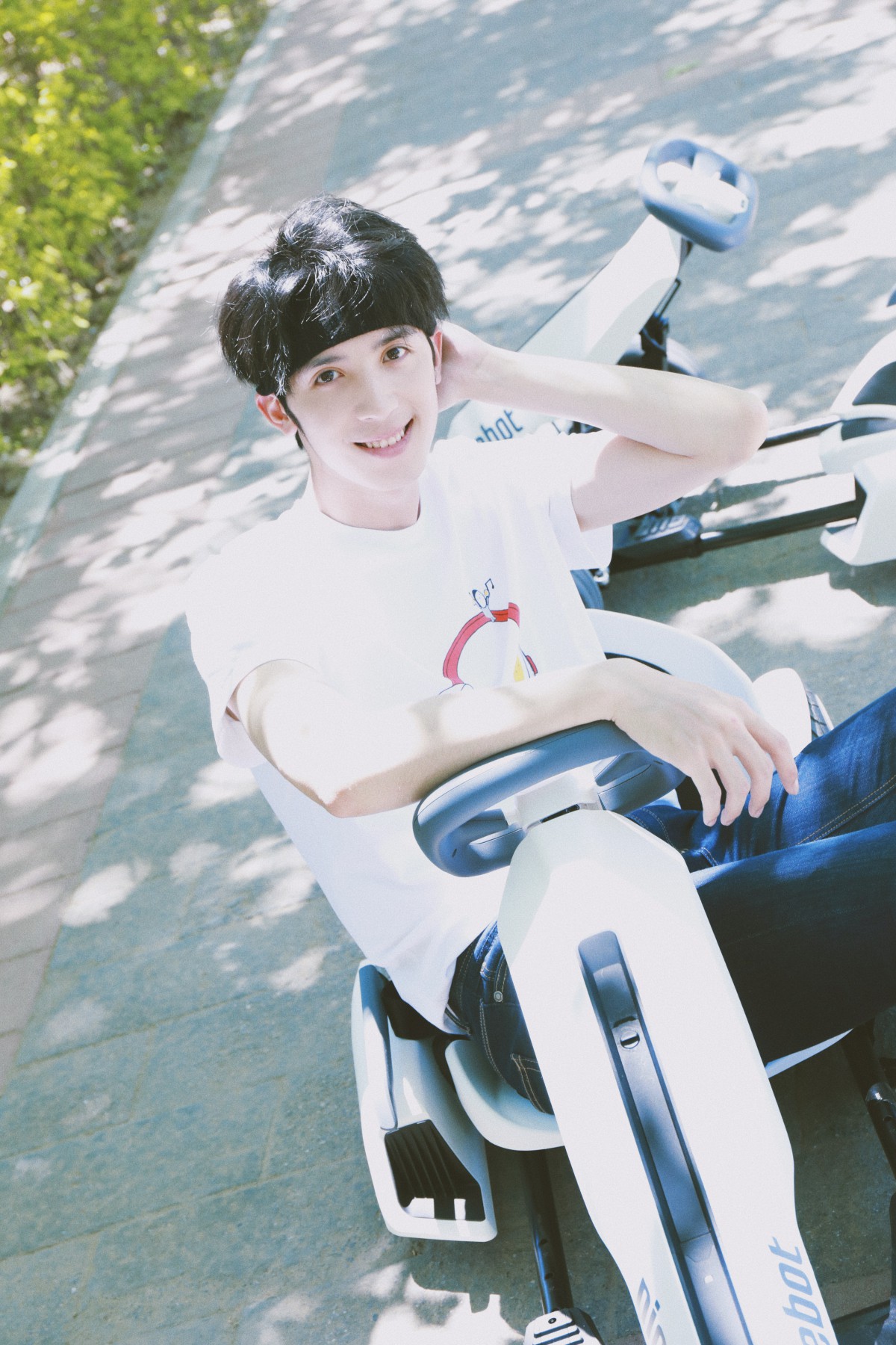 p9d2">崔绍阳,1994年7月10日出生于河南省新乡市,中国内地影视男演员