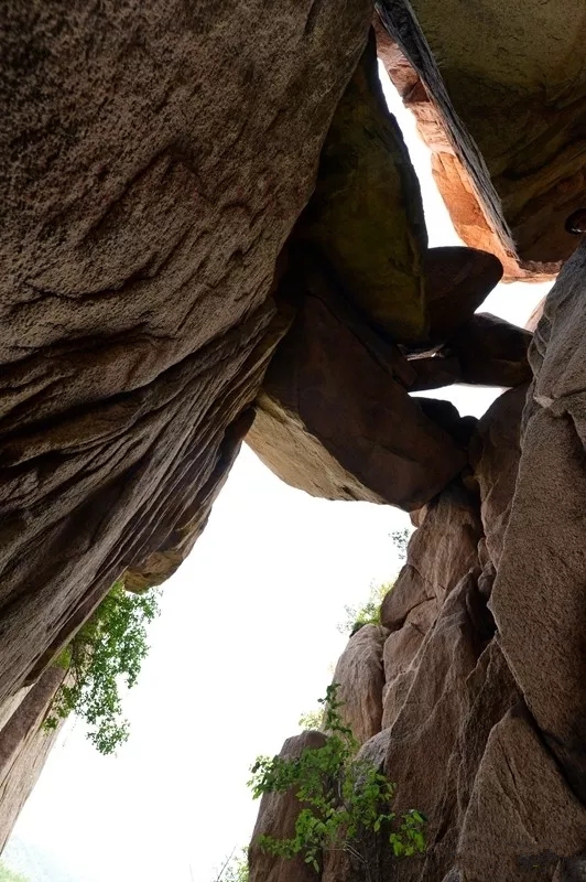 窟窿山