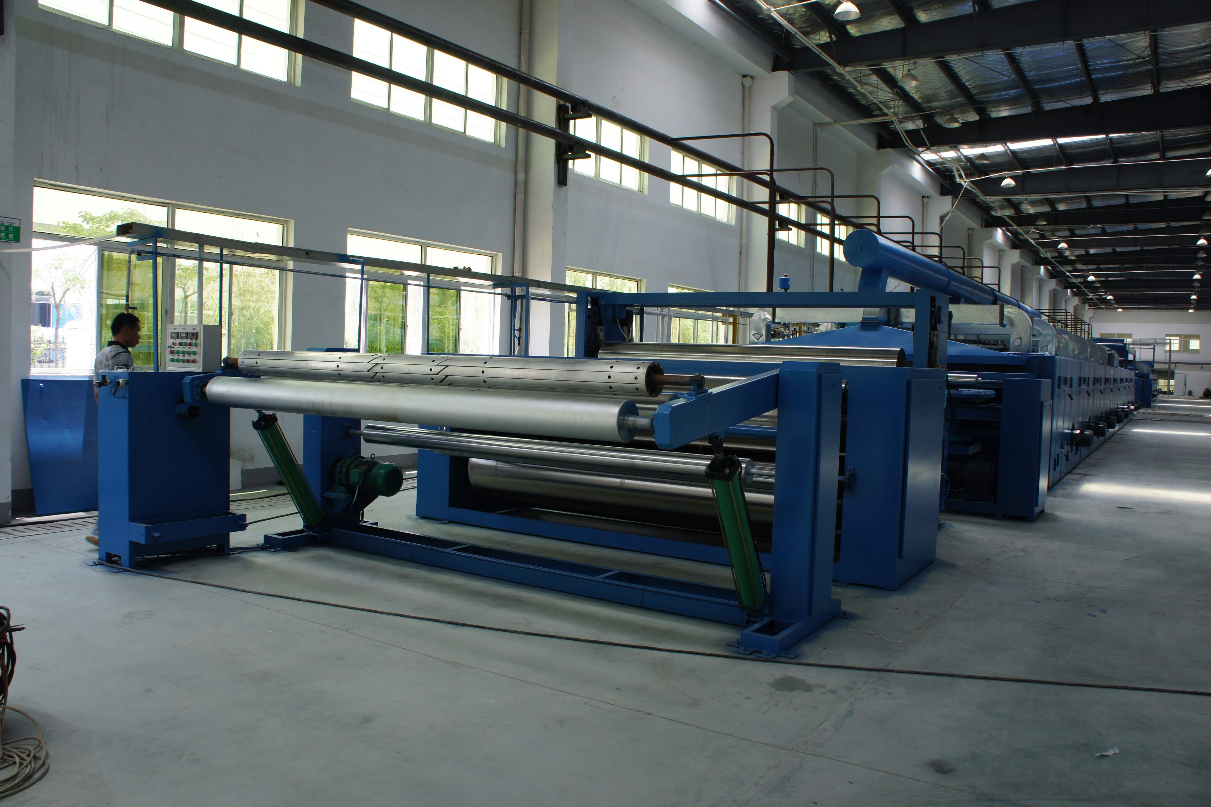 植绒机 /a>又称 a target="_blank" href="/item/高压静电发生器">