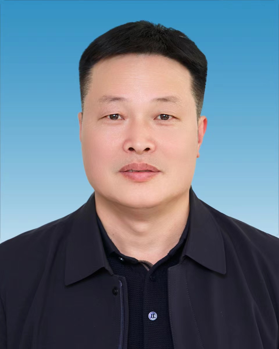 李长青