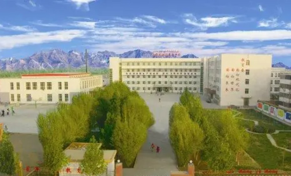 吐鲁番地区实验中学