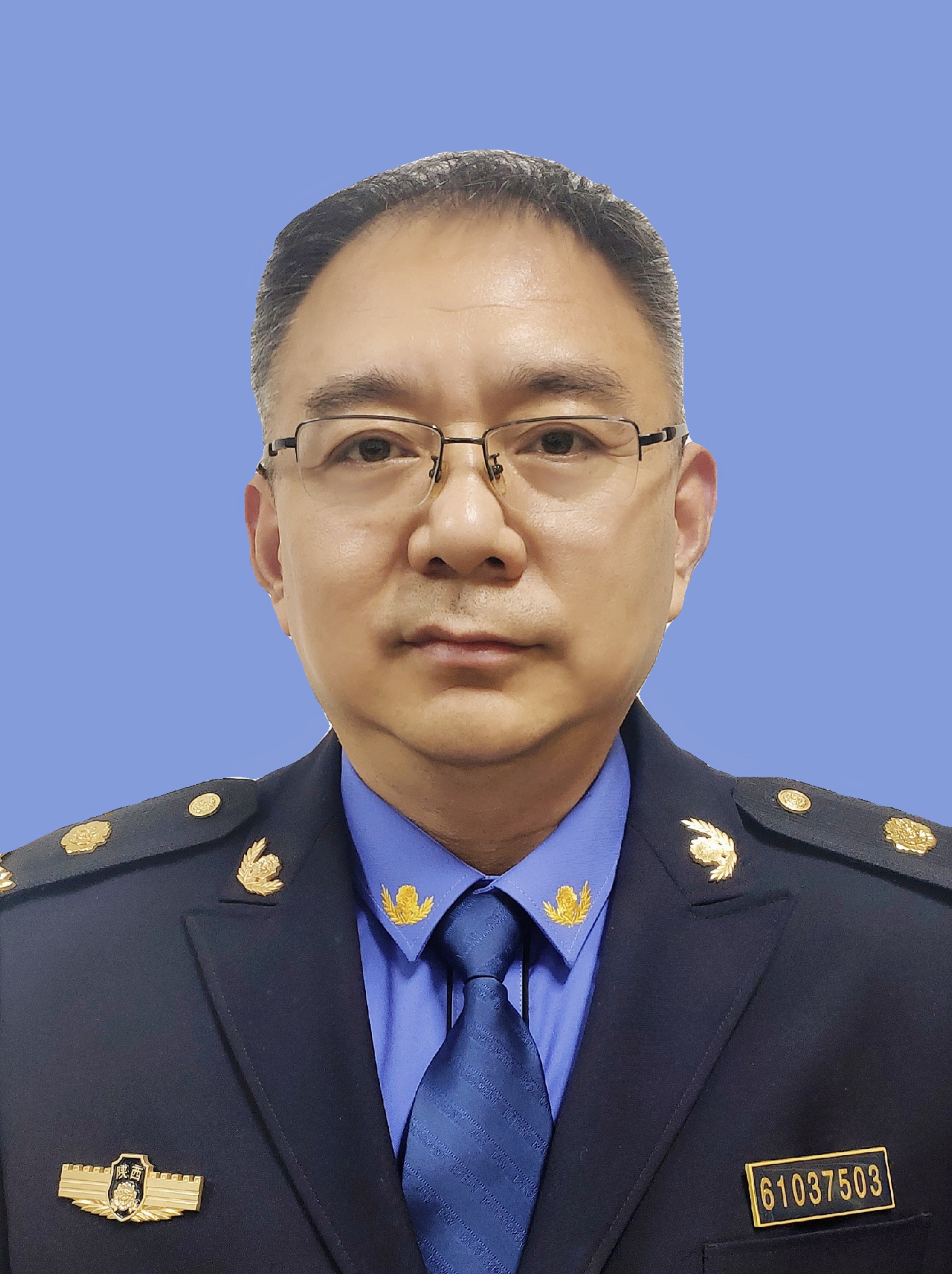张伟