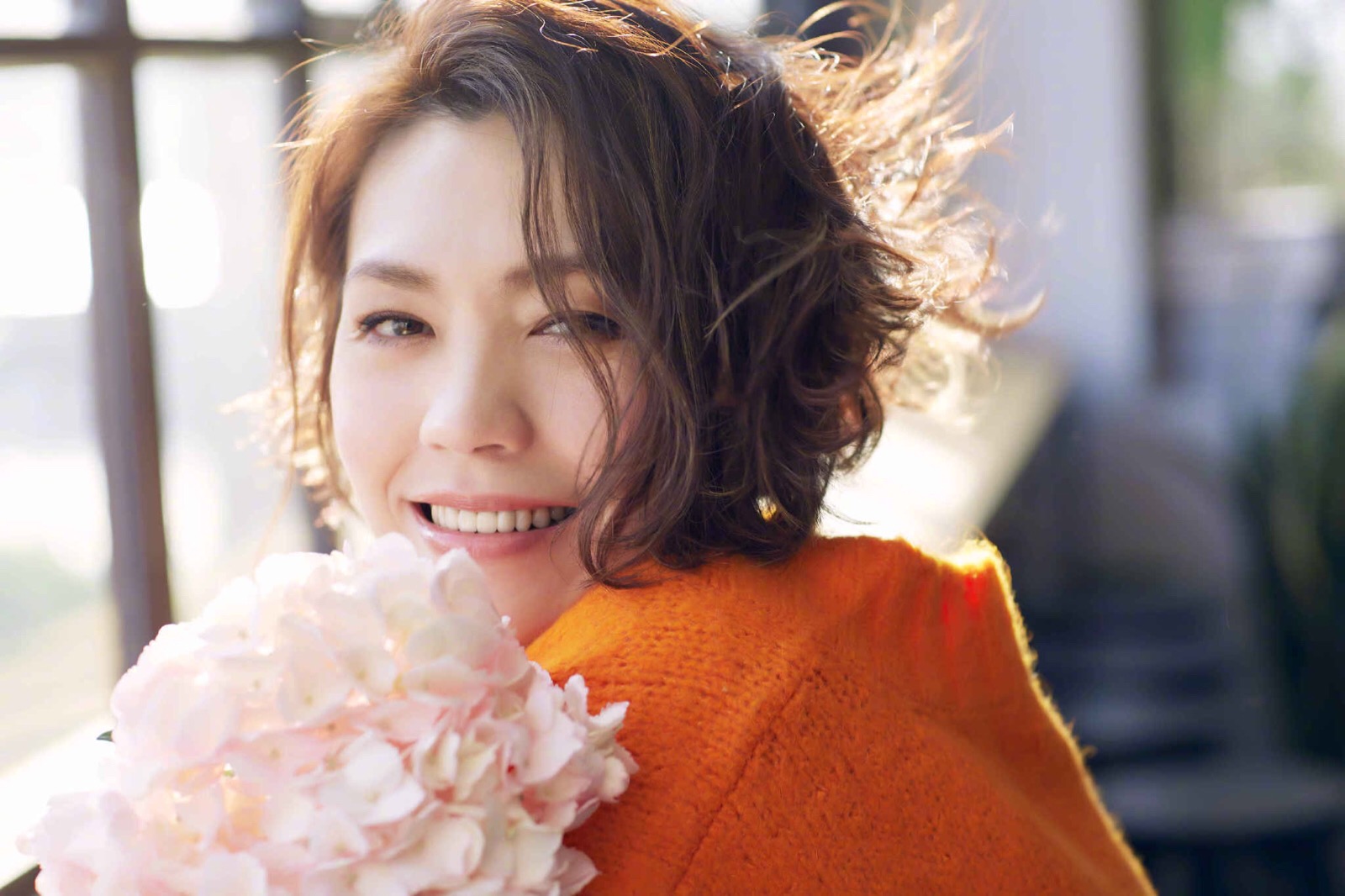  p>陈洁仪(kit chan),1972年9月15日出生于新加坡,华语流行乐女歌手