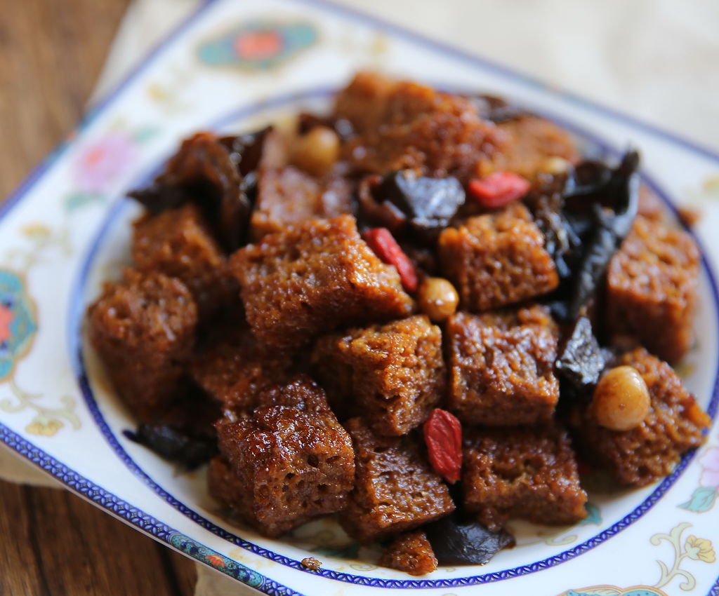  p>四喜烤麸是 a target="_blank" href="/item/上海/114606" data