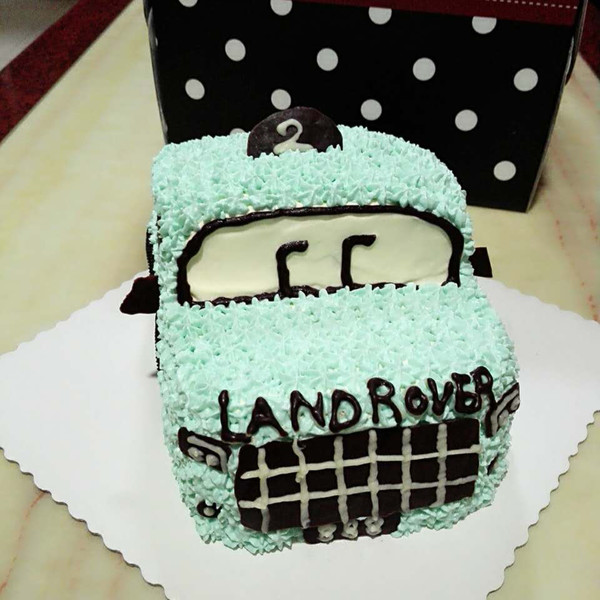 翻糖汽车蛋糕路虎