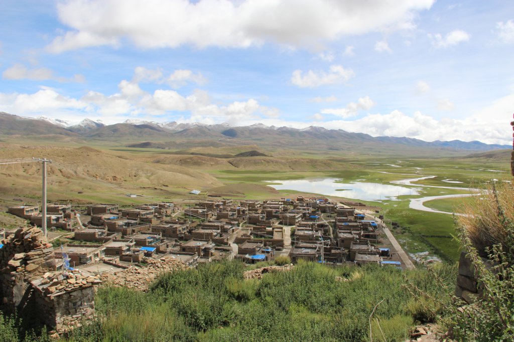 242417">西藏自治区 /a> a target="_blank" href="/item/山南/23819"