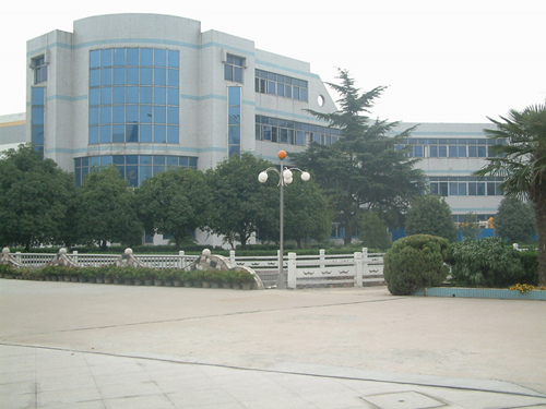 宜兴市官林中学