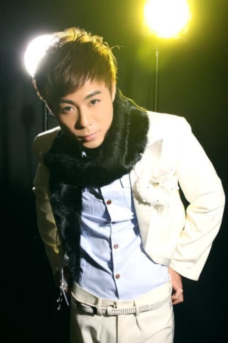  p data-id="gnbk7asiep">齐晨,原名韩奇晨,1月13日出生于黑龙江省