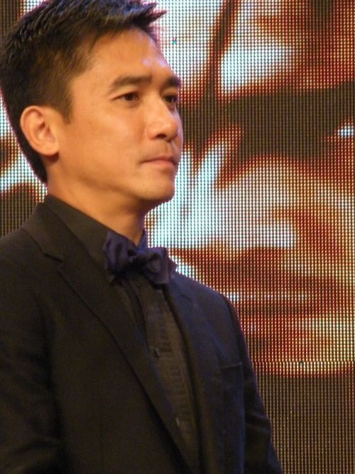  p>梁朝伟,1962年6月27日出生于中国香港,祖籍广东省台山市,华语影视