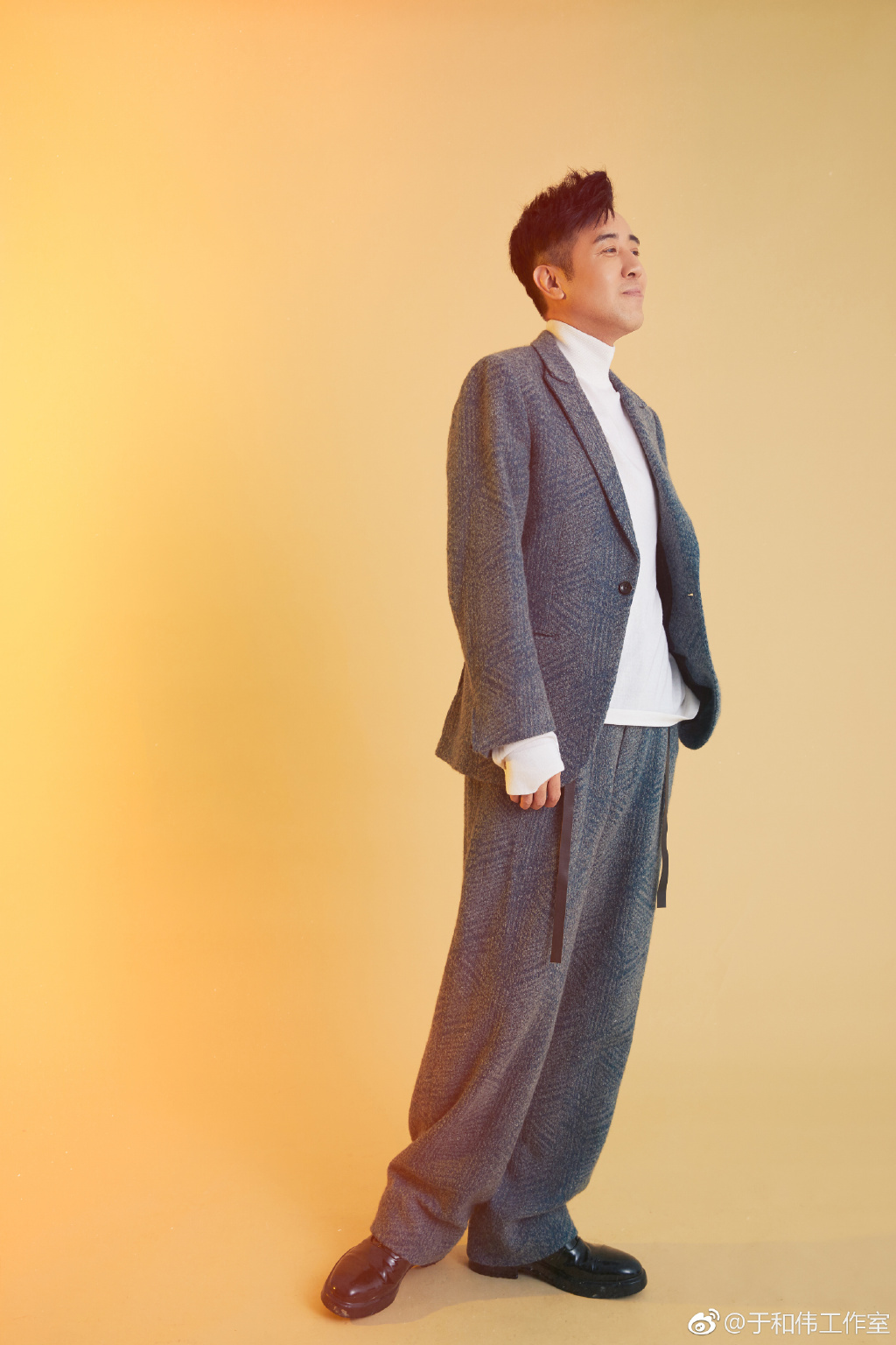  p>于和伟,1971年5月4日出生于辽宁省抚顺市东洲区,中国内地影视男