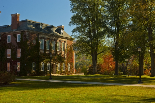  p>威廉姆斯学院(williams college),创立于1793年,位于美国 a target