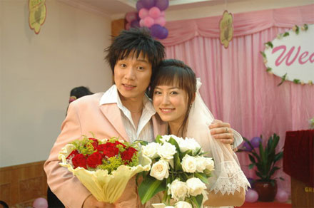 p>《爱情魔方》是湖南卫视2006年的重点创新节目. /p>