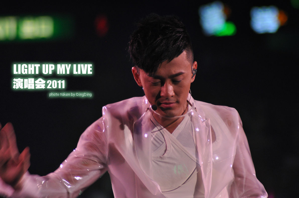  p>林峰,1979年12月8日生于福建厦门,中国香港影视男演员,流行乐歌手.