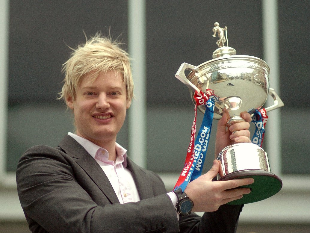  p>尼尔·罗伯逊,1982年2月11日出生于澳大利亚,澳大利亚职业斯诺克