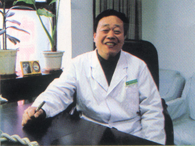 lemmaid="10679378">主治医师 /a>,1974年毕业干北京煤矿学校医士班