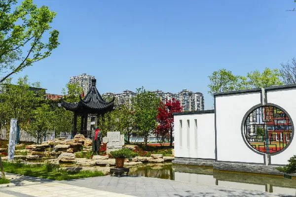 3 high school changzhou),简称"常州三中",位于江苏省常州市.