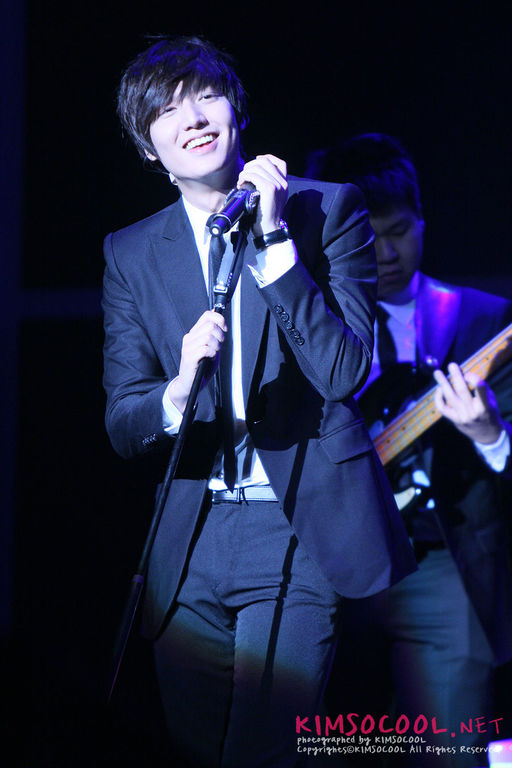  p>李敏镐 i>(         ,lee minho) /i>,1987年6月22日出生于韩国