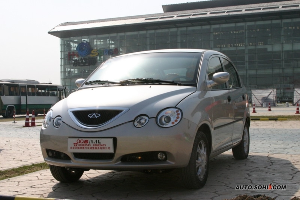  p>奇瑞qq6 于2006年9月推出,秉承"时尚微轿高档