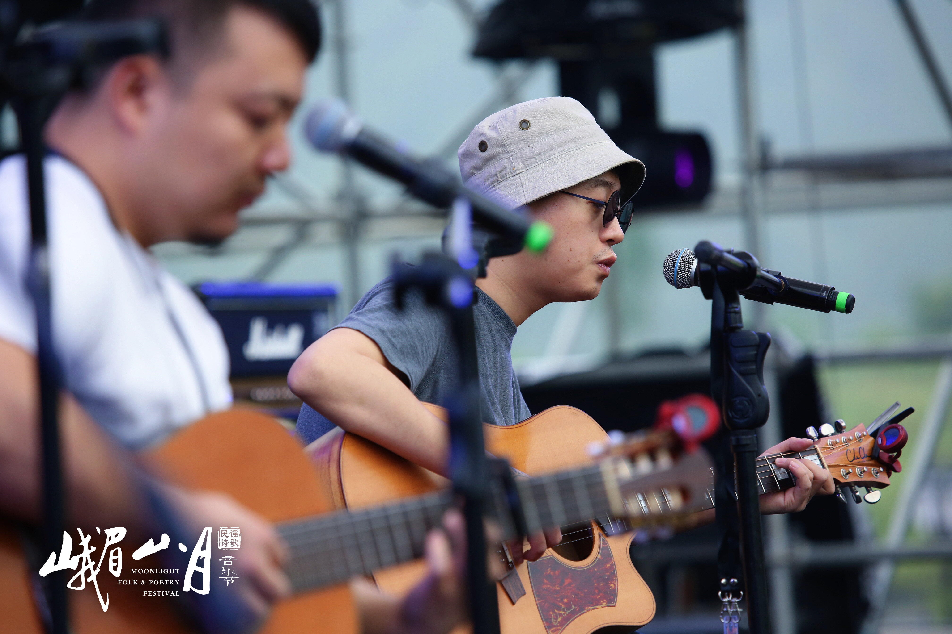 峨眉山月民谣音乐节