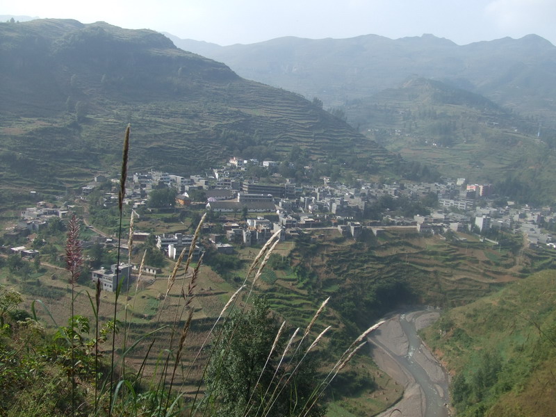  p>属于云南省昭通市镇雄县牛场镇行政村, span class="ref" data-ctr