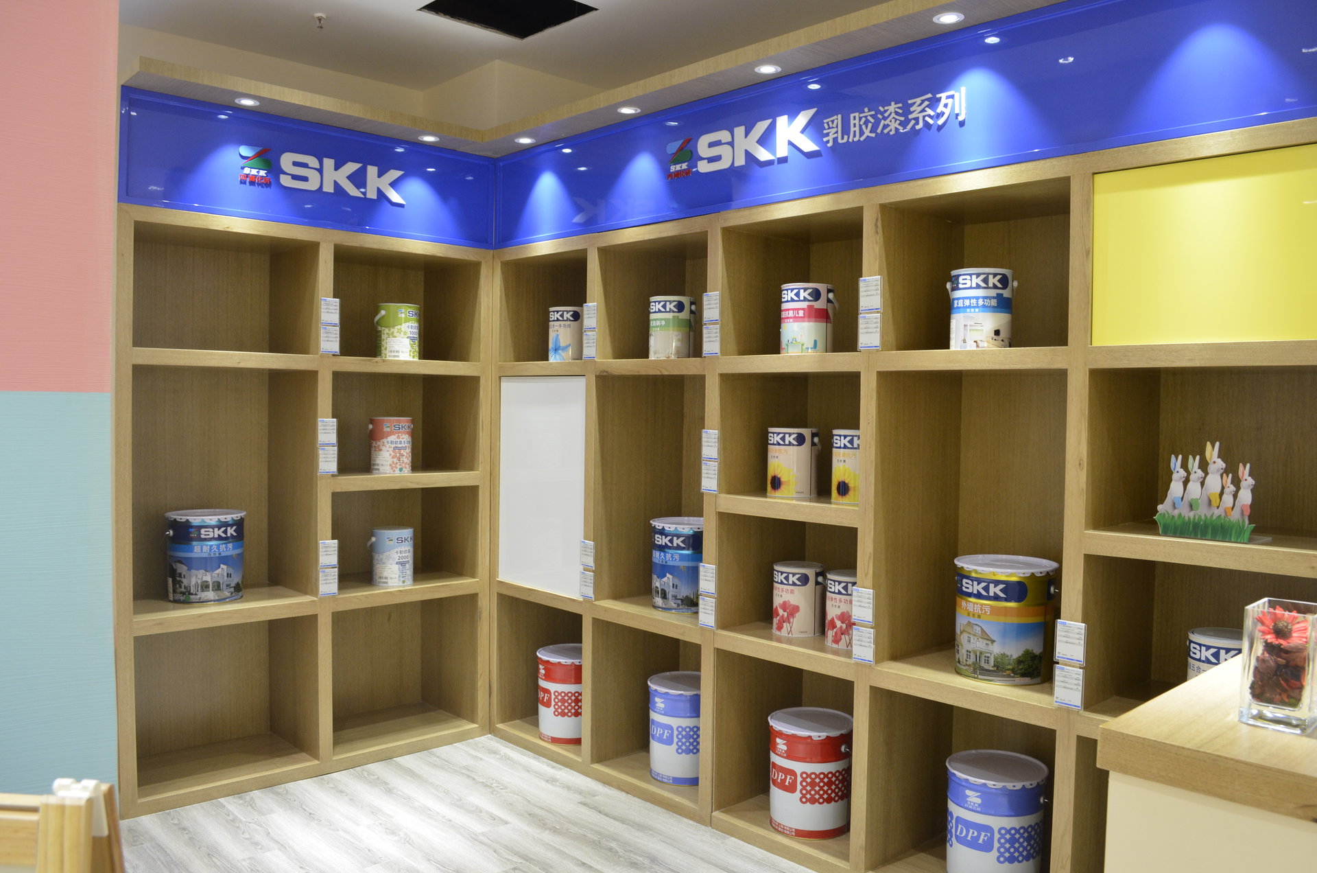  p>skk是日本sk化研株式会社旗下的涂料名牌,总部位于日本大阪,从1955