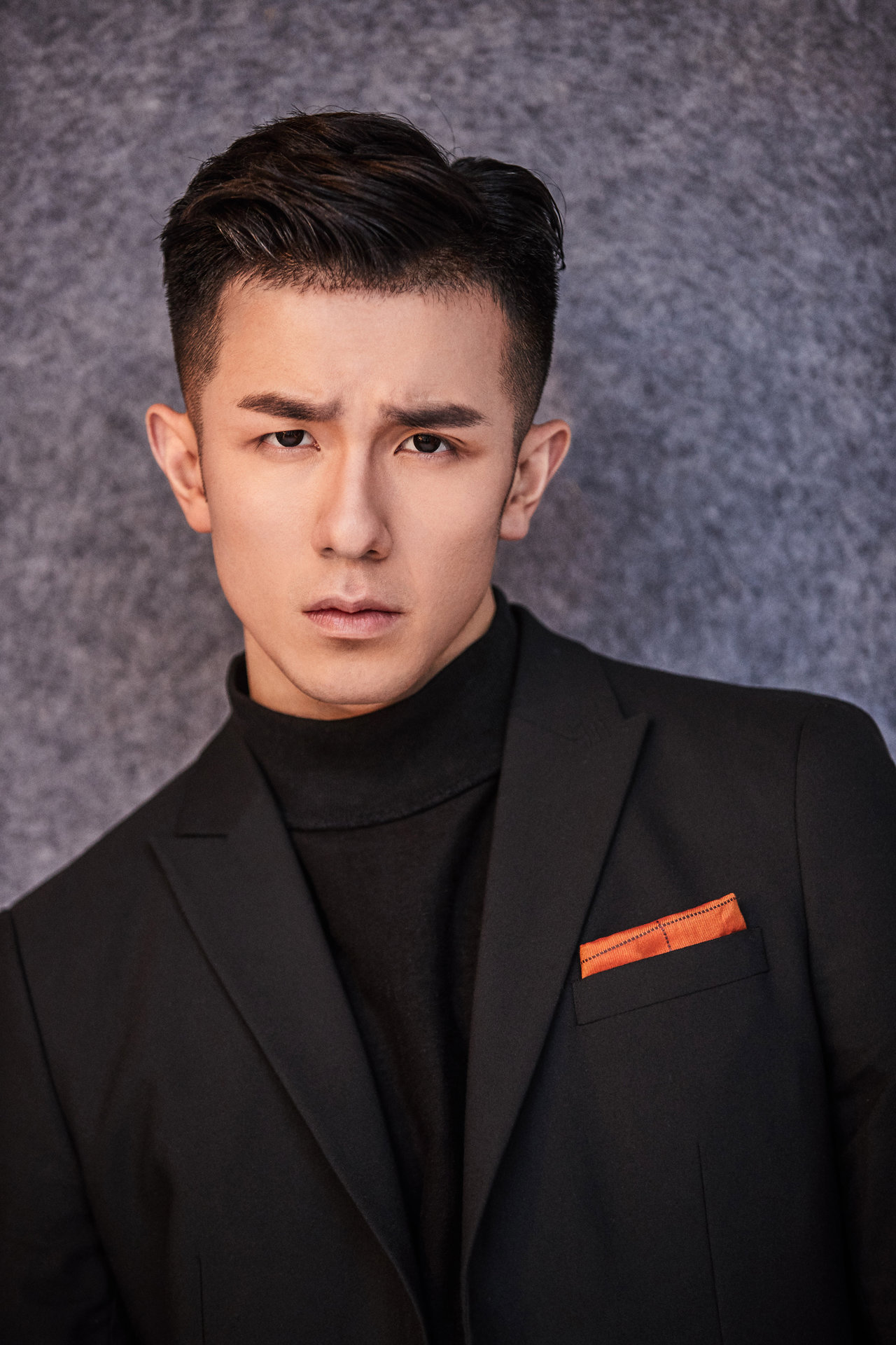  p data-id="gnbu5ldywr">龚子棋( russell),1