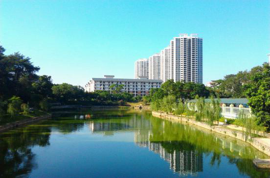 广西民大附属中学