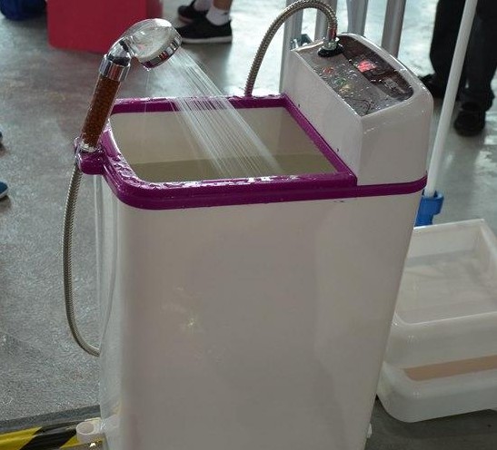 百源移动洗澡机