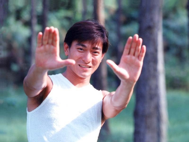  p>刘德华(andy lau),1961年9月27日出生于中国香港,籍贯广东新会