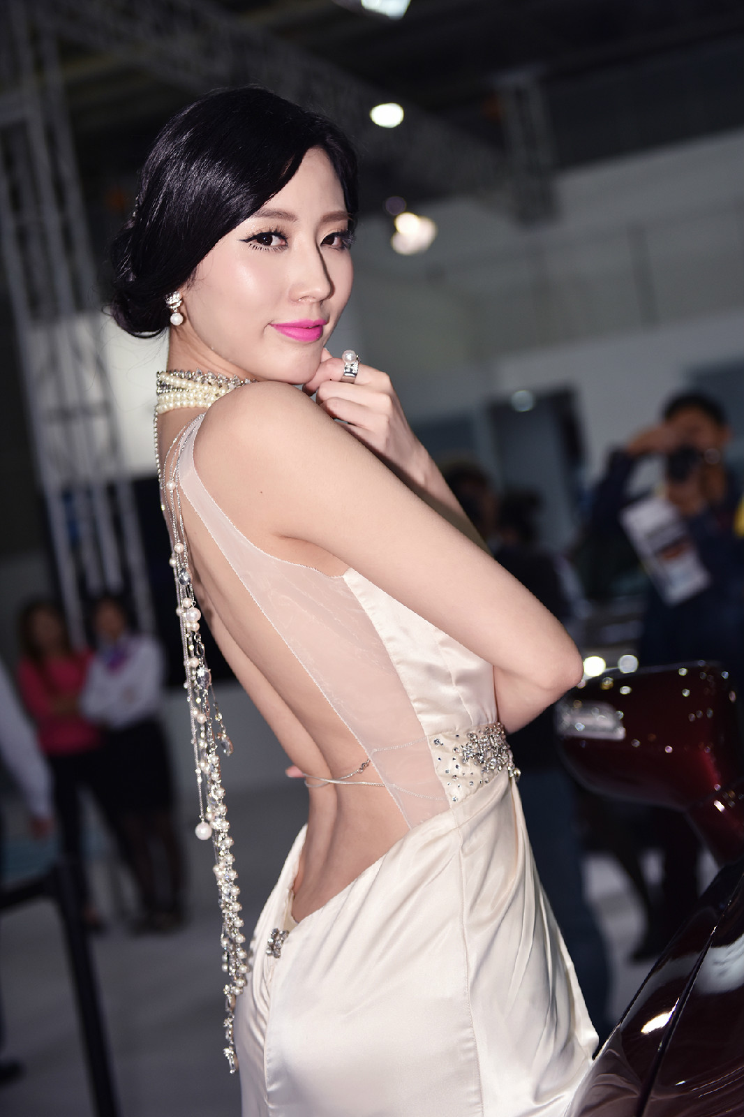 id="gnwlg2y7o4">韩盼盼,1991年12月2日出生于中国湖北武汉,职员车 