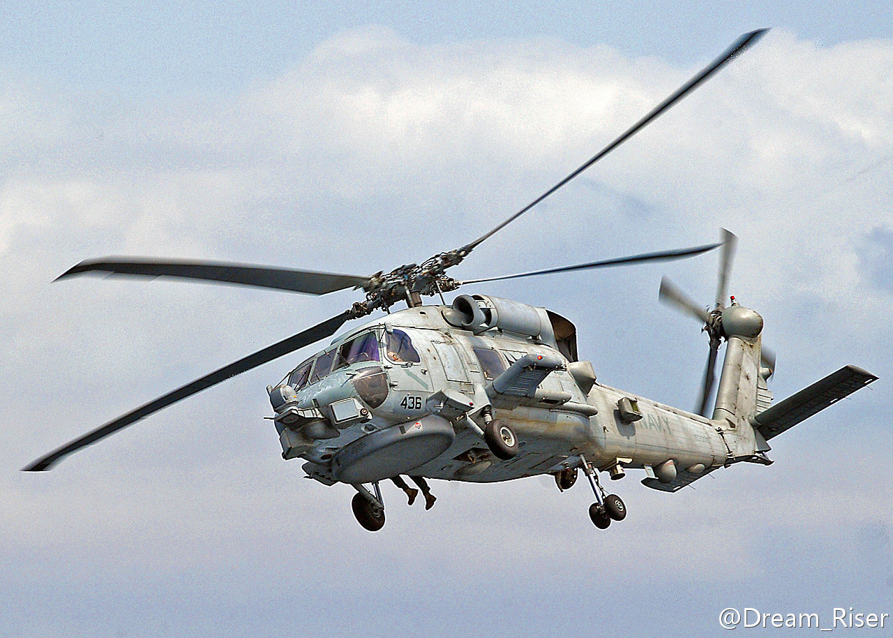 sh-60舰载直升机